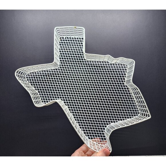 Metal Wire Basket White Texas State Shaped Storage Bread Fruit Wall Display - Picture 1 of 8
